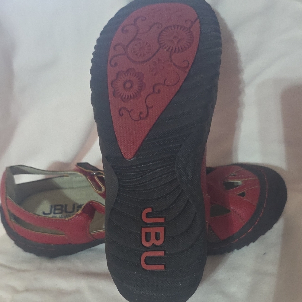 JBU Red and Black Sandals - Picture 4 of 5